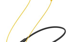 Earphones with Built-in Microphone Enhance Your Experience